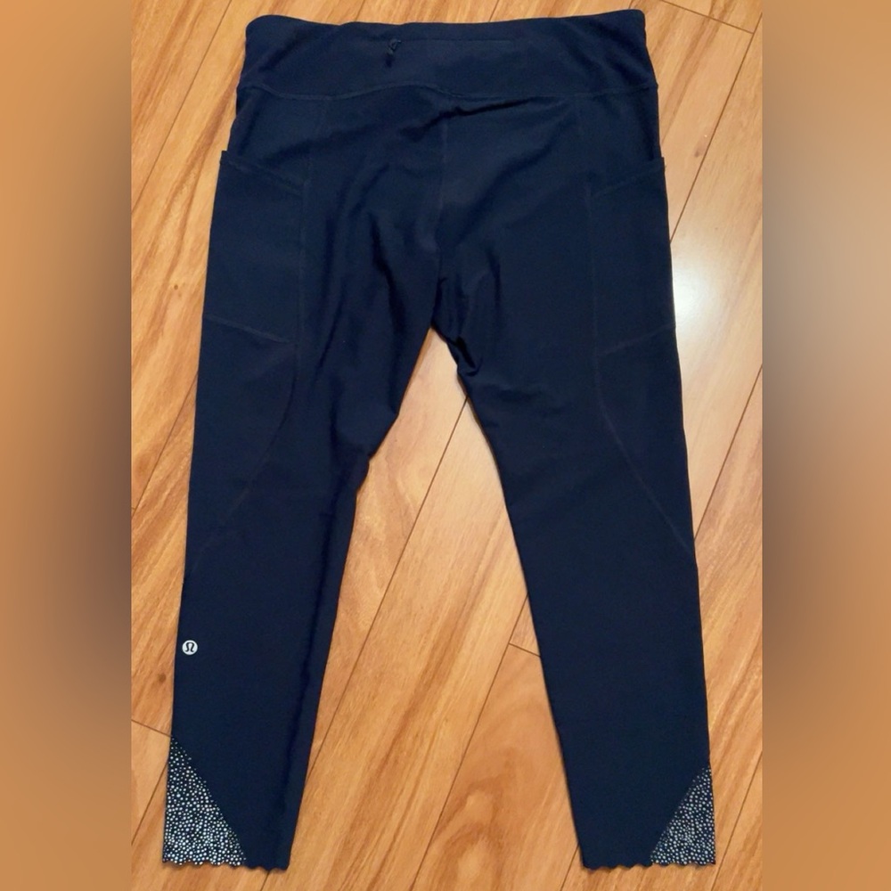 Lululemon size 12 leggings